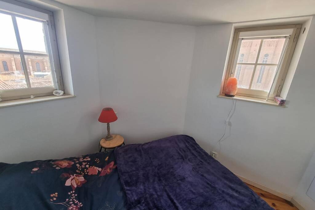Appartement Exceptionnel 4 Etoiles Hyper Centre Albi 65 M2 Au 4Eme Etage Sans Ascenseur Avec Une Tour Du 12Eme Siecle Εξωτερικό φωτογραφία